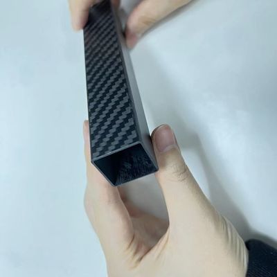 Tubo de fibra de carbono de alto módulo de alta resistencia 3k cuadrado 30*30*28*28