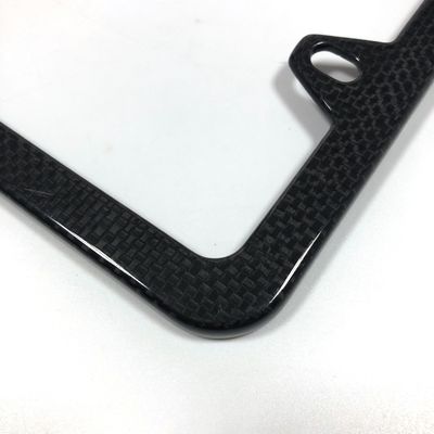 4 agujeros de fibra de carbono placa de licencia marco de la motocicleta delgada estándar de EE.UU.