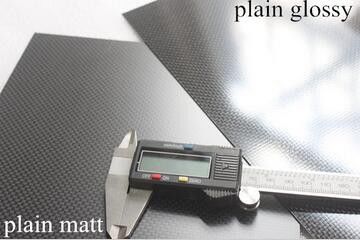 Peso ligero y alta resistencia 600 * 600mm 3K hoja de fibra de carbono mate plano