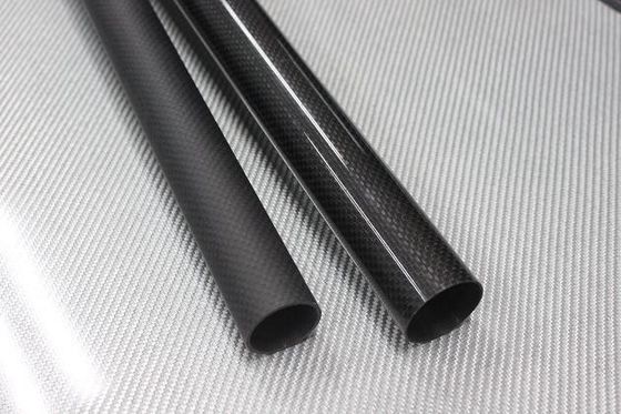En el caso de los tubos de fibra de carbono de tamaño pequeño OD redondo 9 mm 10 mm 11 mm 12 mm 14 mm 15 mm 16 mm